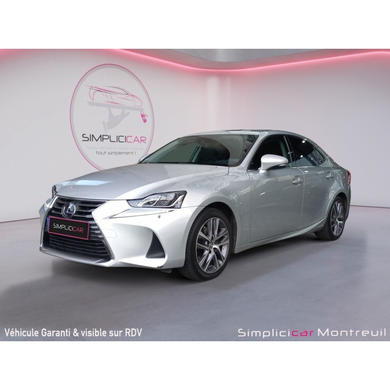 LEXUS IS 300h 2.5 223  Hybride E-CVT 181 LUXE