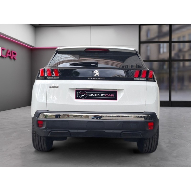 PEUGEOT 3008 130ch SS Allure EAT6 Distribution faite par Peugeot Garantie 12 mois.