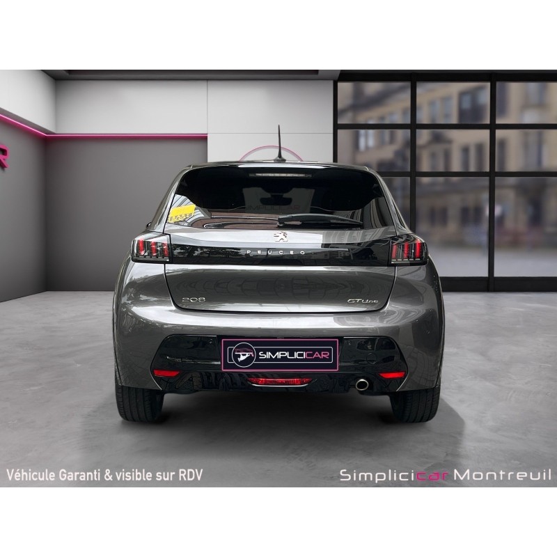 PEUGEOT 208 100 SS EAT8 GT Line Sort de révision Garantie 12 mois.