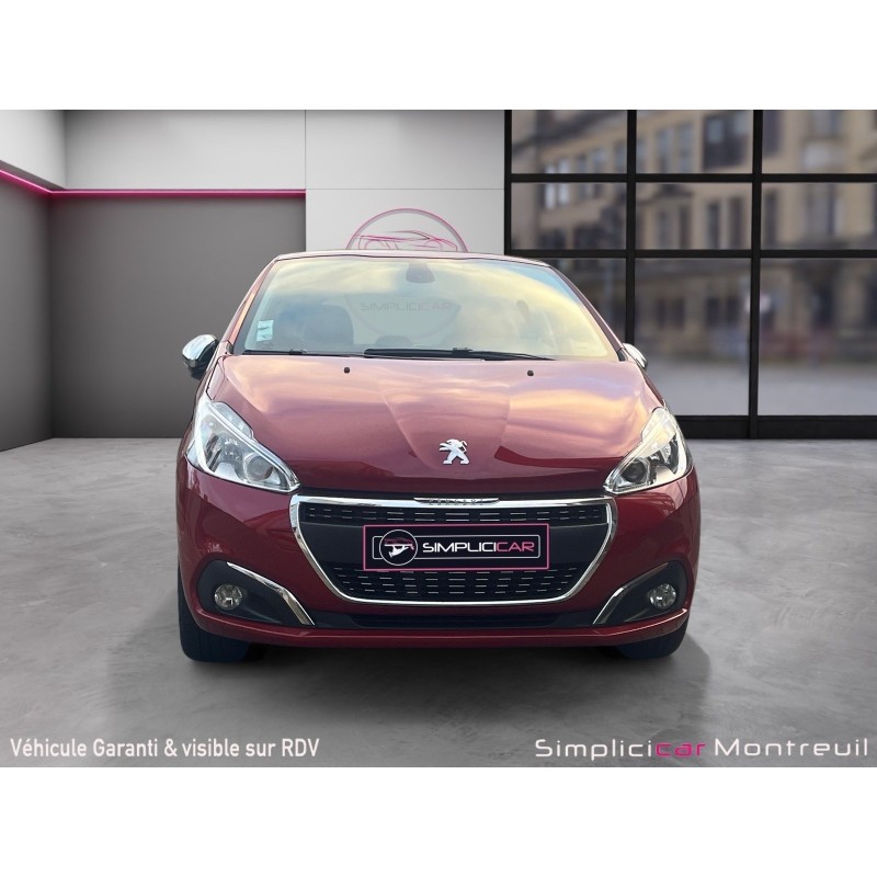 PEUGEOT 208 1.2 PureTech 82ch BVM5 Allure Carplay Garantie 12 mois Sort de révision