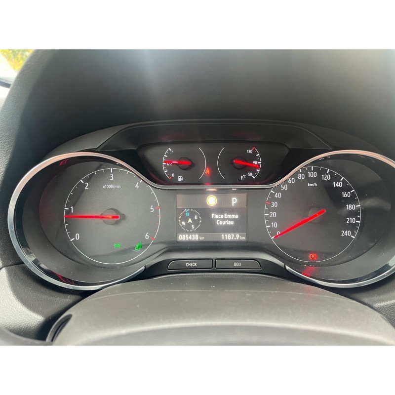 OPEL GRANDLAND X 1.6 D 120 ch BVA6 Innovation  Sort de révision Garantie 12 mois