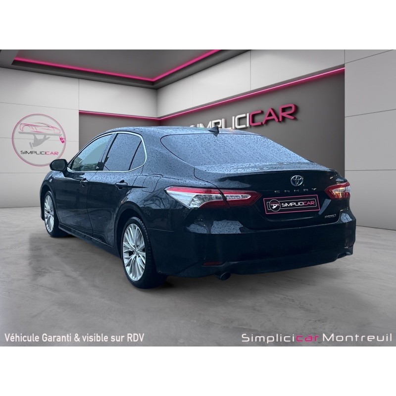 TOYOTA CAMRY HYBRIDE 218ch 2WD Design Entretiens Toyota Garantie 12 mois