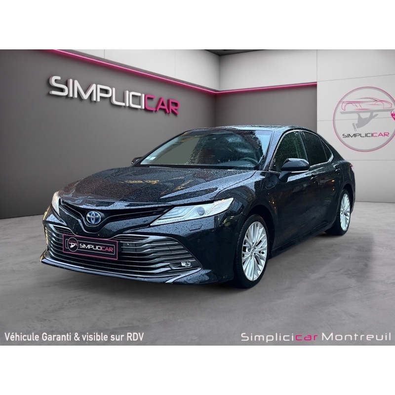 TOYOTA CAMRY HYBRIDE 218ch 2WD Design Entretiens Toyota Garantie 12 mois