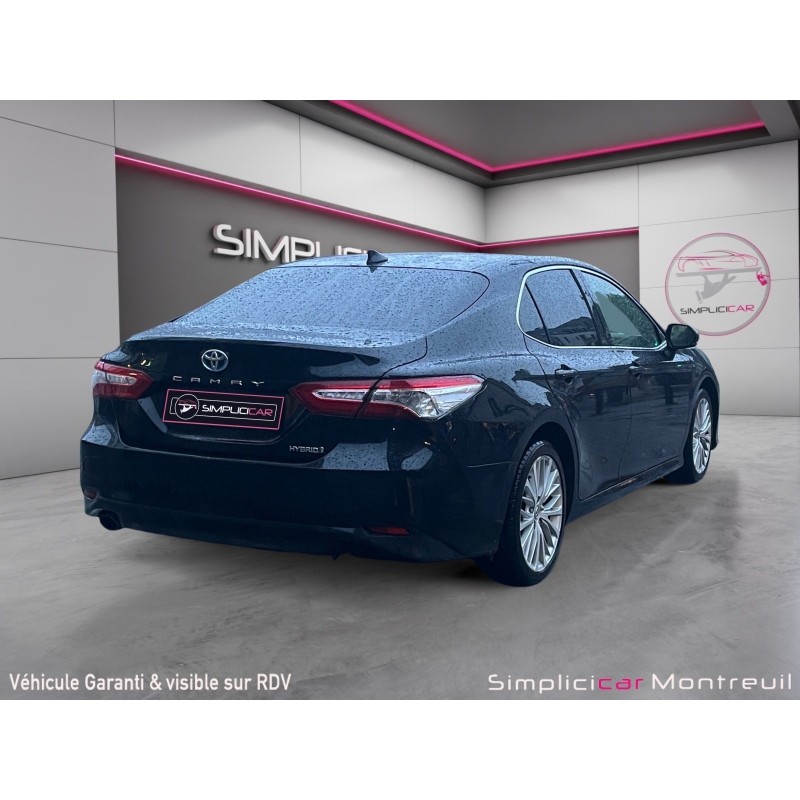 TOYOTA CAMRY HYBRIDE 218ch 2WD Design Entretiens Toyota Garantie 12 mois