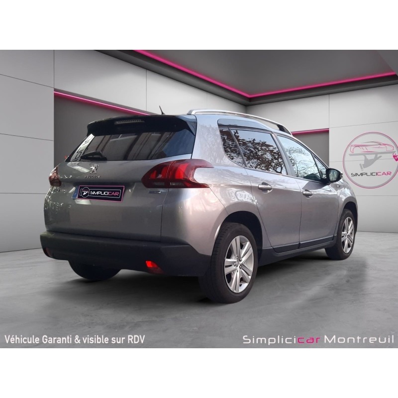 PEUGEOT 2008 1.2 PureTech 110ch SS BVM5 Style Garantie 12 mois