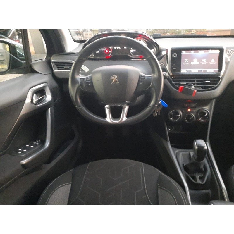 PEUGEOT 2008 1.2 PureTech 110ch SS BVM5 Style Garantie 12 mois