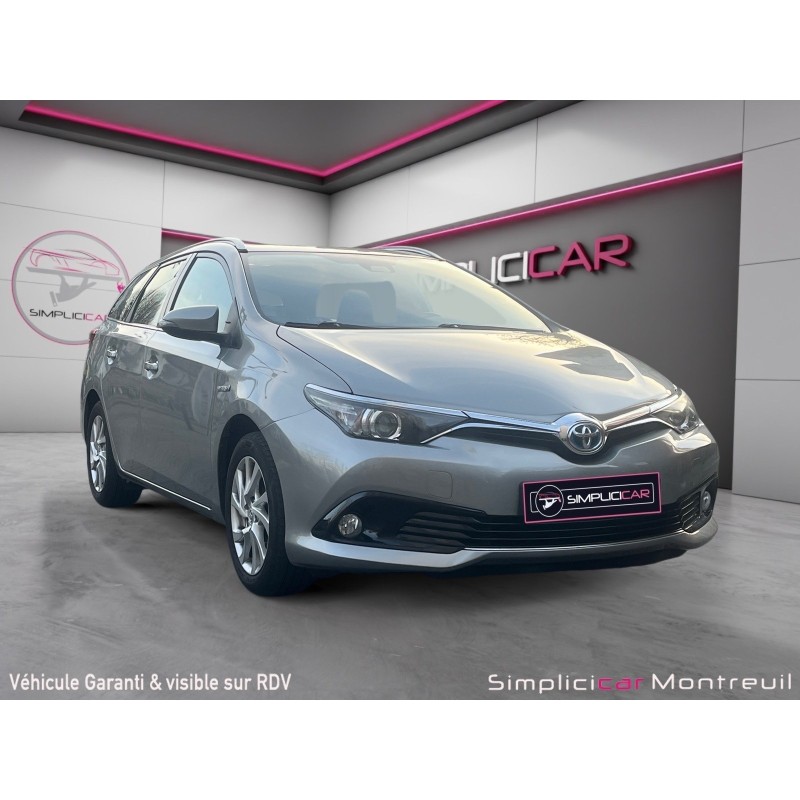 TOYOTA AURIS TOURING SPORTS MY17 Hybride 136h Design Garantie 12 mois Sort de révision