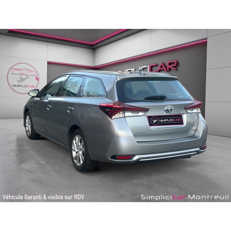 TOYOTA AURIS TOURING SPORTS MY17 Hybride 136h Design Garantie 12 mois Sort de révision