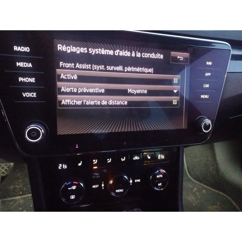 SKODA SUPERB 2.0 TDI 150 DSG7 Sportline DISTRIBUTION FAITE