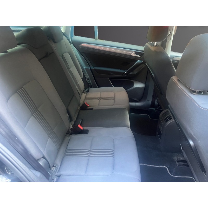 VOLKSWAGEN GOLF SPORTSVAN 1.4 TSI 150 BMT DSG7 Série Spéciale Allstar entretiens Volkswagen Garantie 12 mois