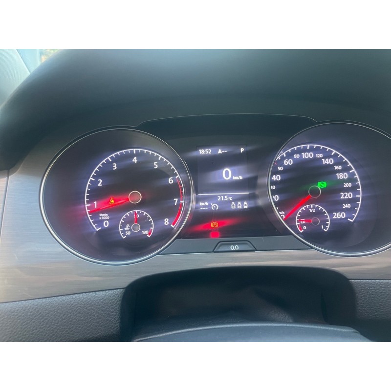 VOLKSWAGEN GOLF SPORTSVAN 1.4 TSI 150 BMT DSG7 Série Spéciale Allstar entretiens Volkswagen Garantie 12 mois