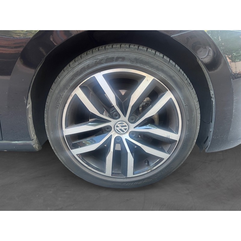 VOLKSWAGEN GOLF SPORTSVAN 1.4 TSI 150 BMT DSG7 Série Spéciale Allstar entretiens Volkswagen Garantie 12 mois