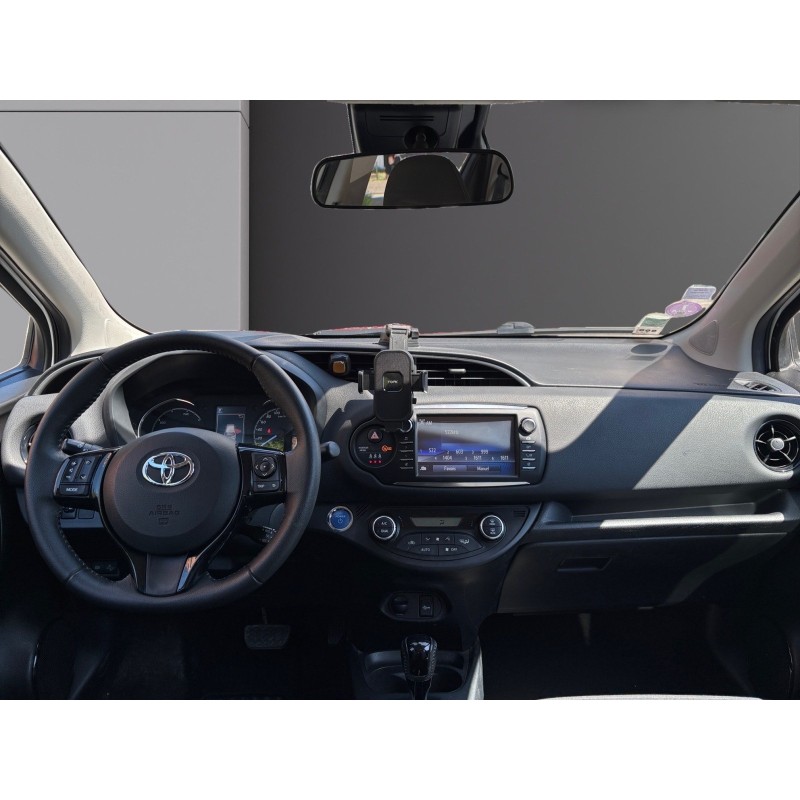 TOYOTA YARIS PRO HYBRIDE RC18 Yaris Pro 100h Dynamic