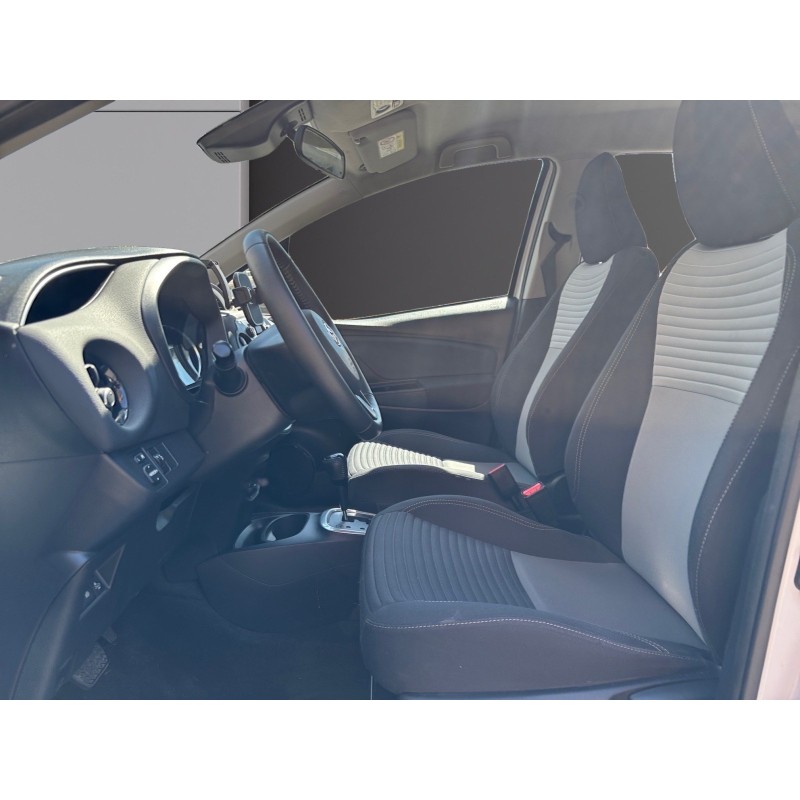 TOYOTA YARIS PRO HYBRIDE RC18 Yaris Pro 100h Dynamic