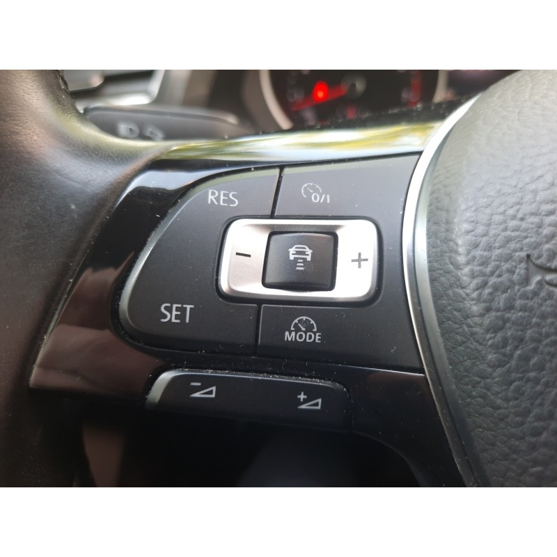 VOLKSWAGEN TIGUAN 1.4 TSI 125 BMT Sound