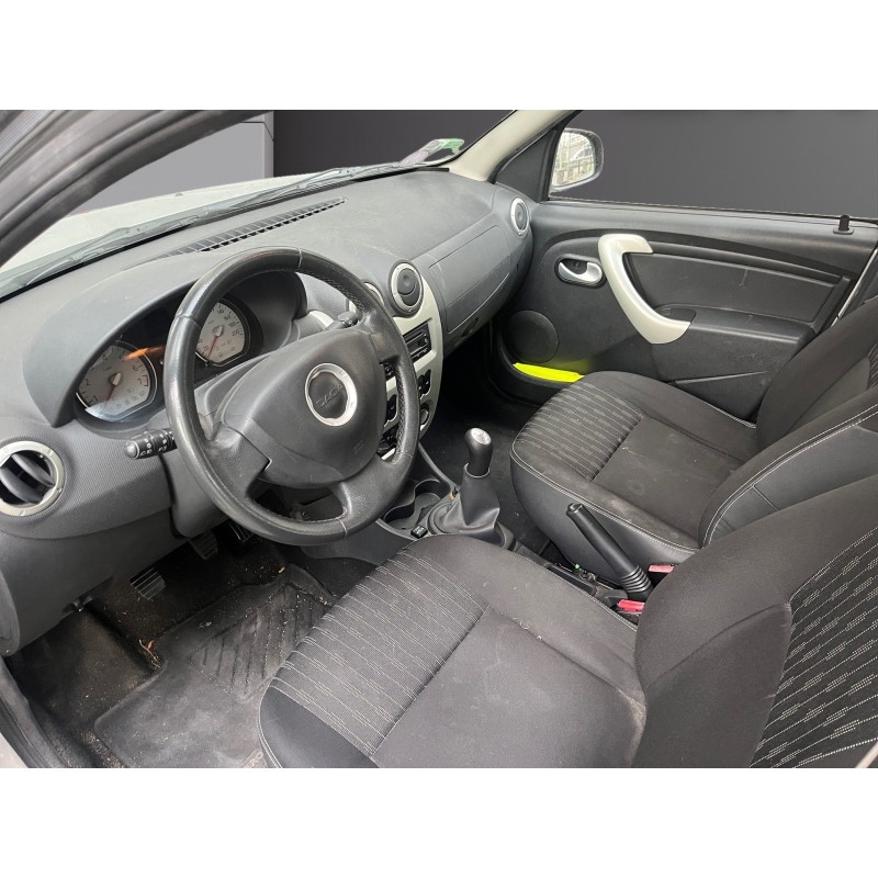 DACIA SANDERO 1.4 MPI 75 GPL eco2 Blackline