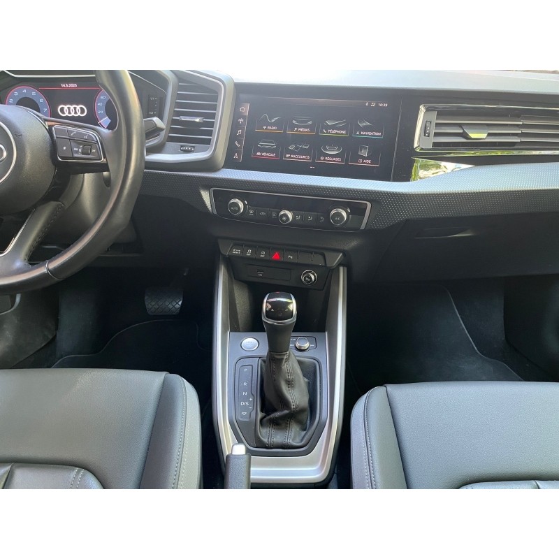 AUDI A1 SPORTBACK 30 TFSI 116 ch S tronic 7 S line GARANTIE 12 MOIS.