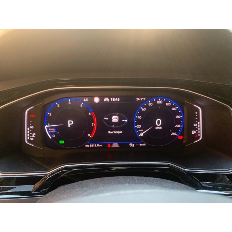 VOLKSWAGEN POLO 1.0 TSI 110 SS DSG7 R-Line/BOITE AUTOMATIQUE /TOIT OUVRANT/GARANTIE 12 MOS