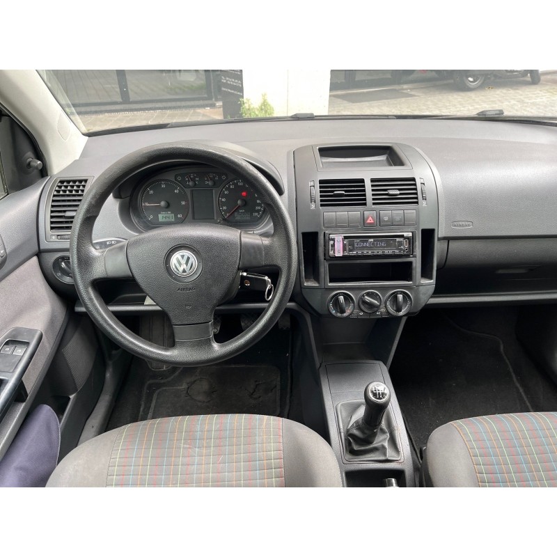 VOLKSWAGEN POLO TDI 70 United, Attelage