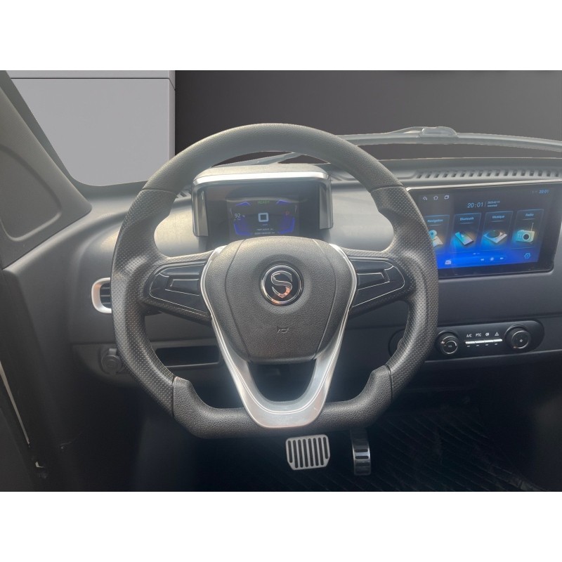 SIMPLICI S1 72V 100 AH 3,2 kw  Sans permis Ecran tactile  Garantie 24 mois AMI - LIGIER.