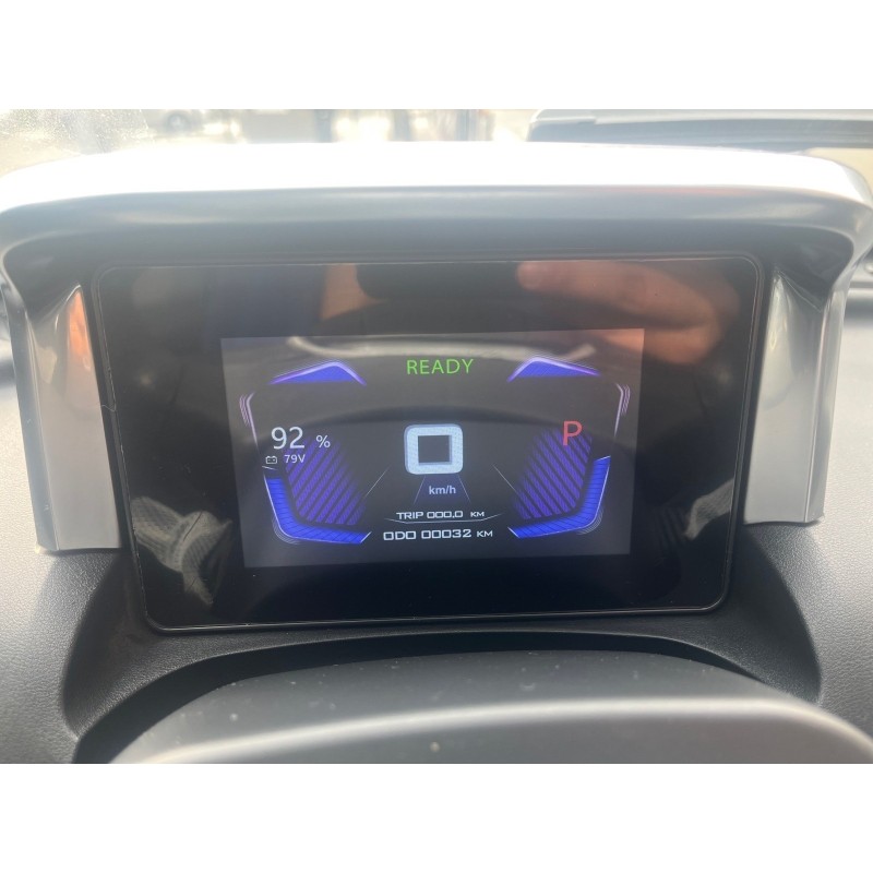 SIMPLICI S1 72V 100 AH 3,2 kw  Sans permis Ecran tactile  Garantie 24 mois AMI - LIGIER.