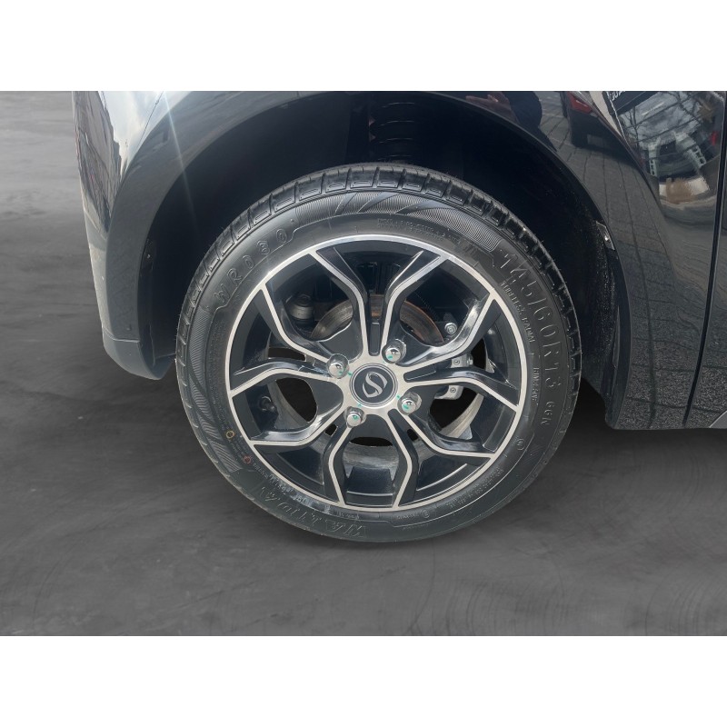 SIMPLICI S1 72V 100 AH 3,2 kw  Sans permis Ecran tactile  Garantie 24 mois AMI - LIGIER.