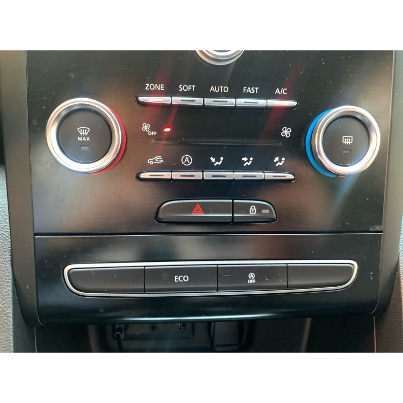 RENAULT MEGANE IV BERLINE dCi 110 Energy Limited/CARPLAY /CAMERA/GARANTIE 12 MOIS
