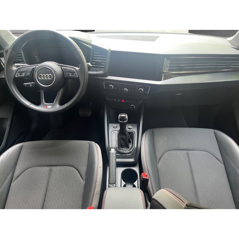 AUDI A1 SPORTBACK 35 TFSI 150 ch S tronic 7 S Line intérieure / extérieure Garantie 12 mois