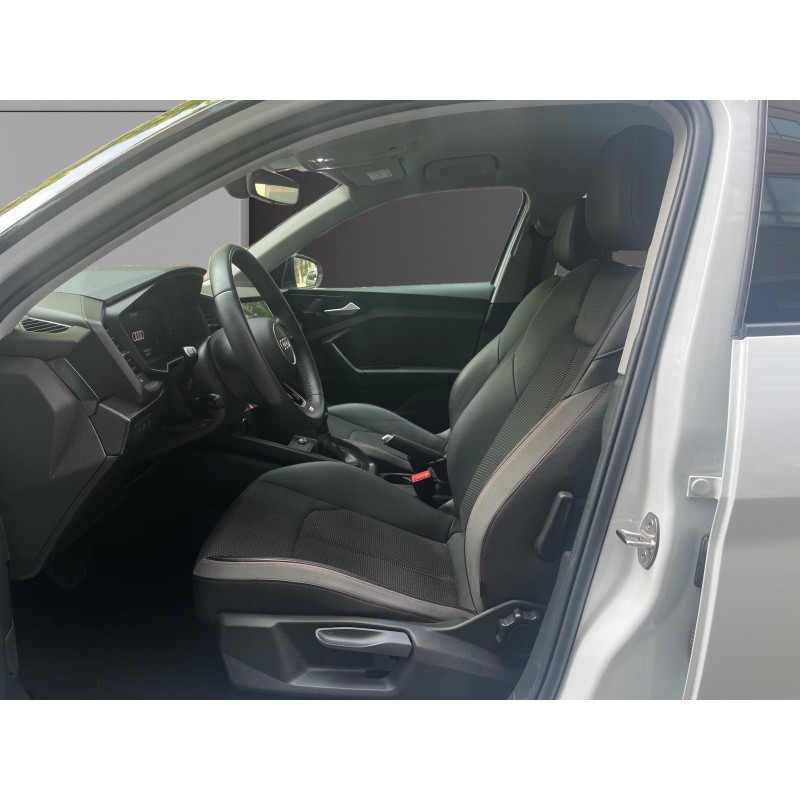 AUDI A1 SPORTBACK 35 TFSI 150 ch S tronic 7 S Line intérieure / extérieure Garantie 12 mois