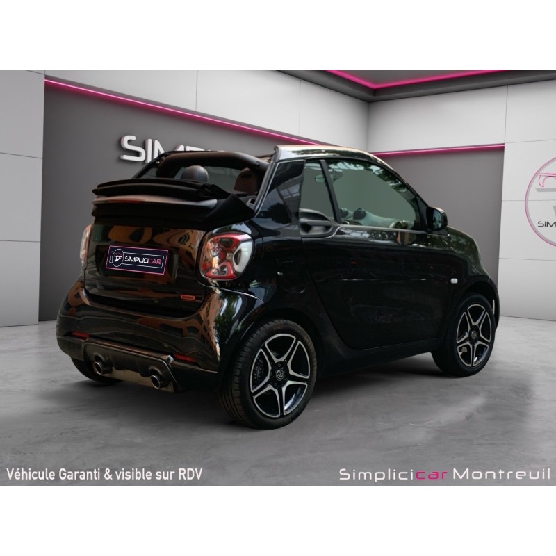 SMART FORTWO CABRIO 0.9 90 ch SS BA6 Prime caméra led style brabus garantie 12 mois