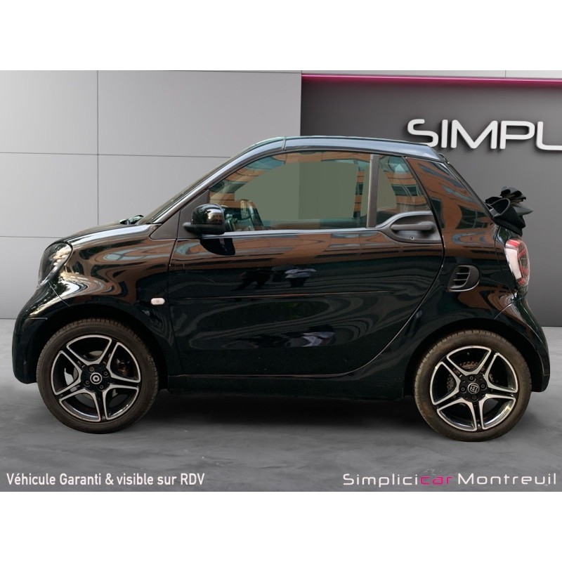 SMART FORTWO CABRIO 0.9 90 ch SS BA6 Prime caméra led style brabus garantie 12 mois
