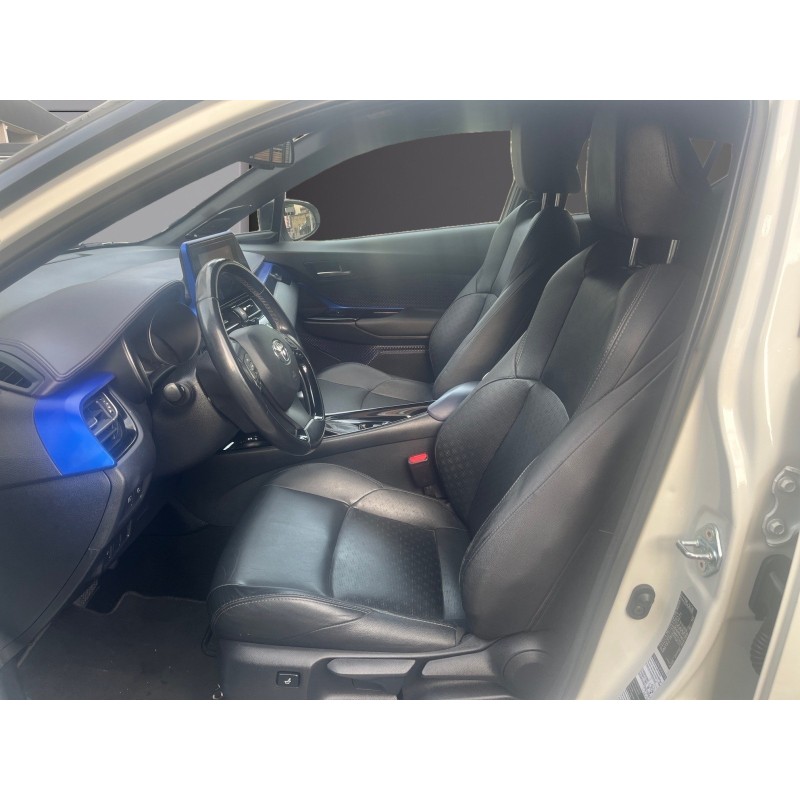 TOYOTA C-HR HYBRIDE 122h Graphic Entretiens Toyota Garantie constructeur