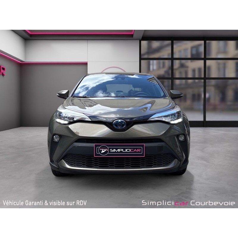 TOYOTA C-HR HYBRIDE MY23 1.8L Dynamic CAMERA CARPLAY GARANTI 12 MOIS