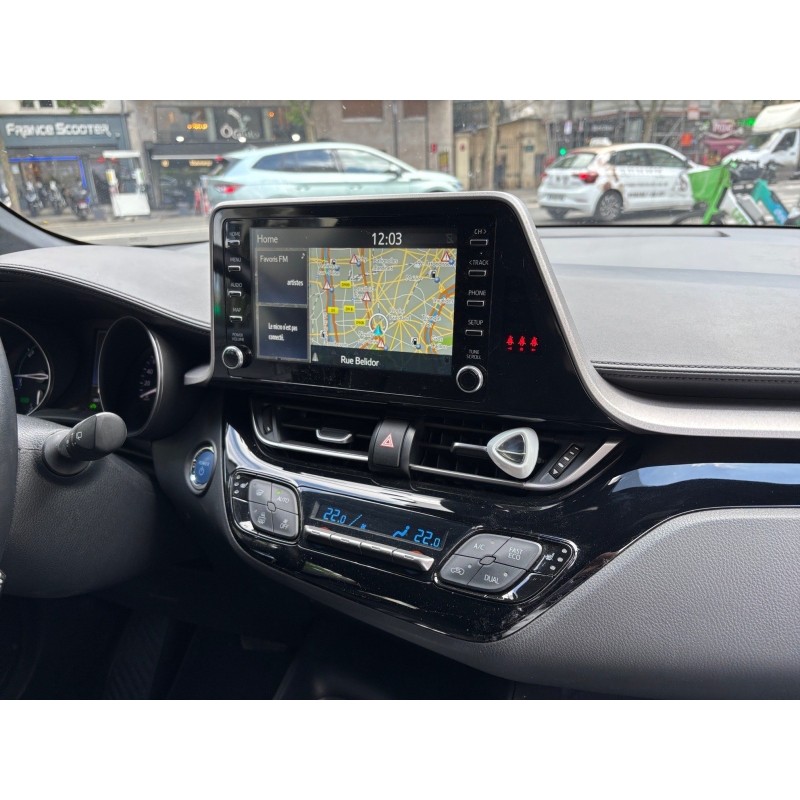 TOYOTA C-HR HYBRIDE MY23 1.8L Dynamic CAMERA CARPLAY GARANTI 12 MOIS