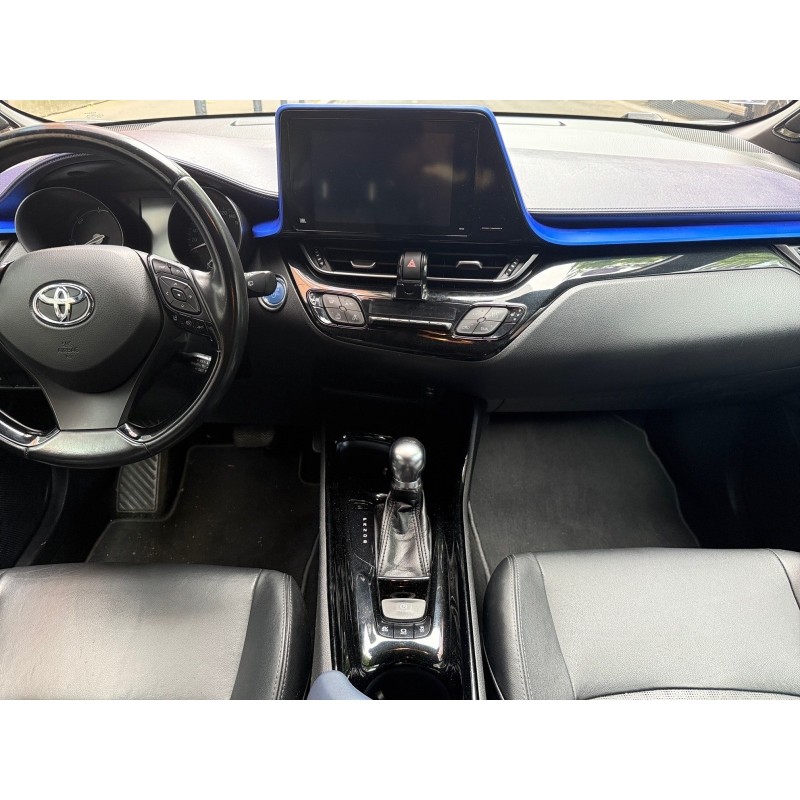 TOYOTA C-HR HYBRIDE 122h Graphic Entretiens Toyota Garantie constructeur