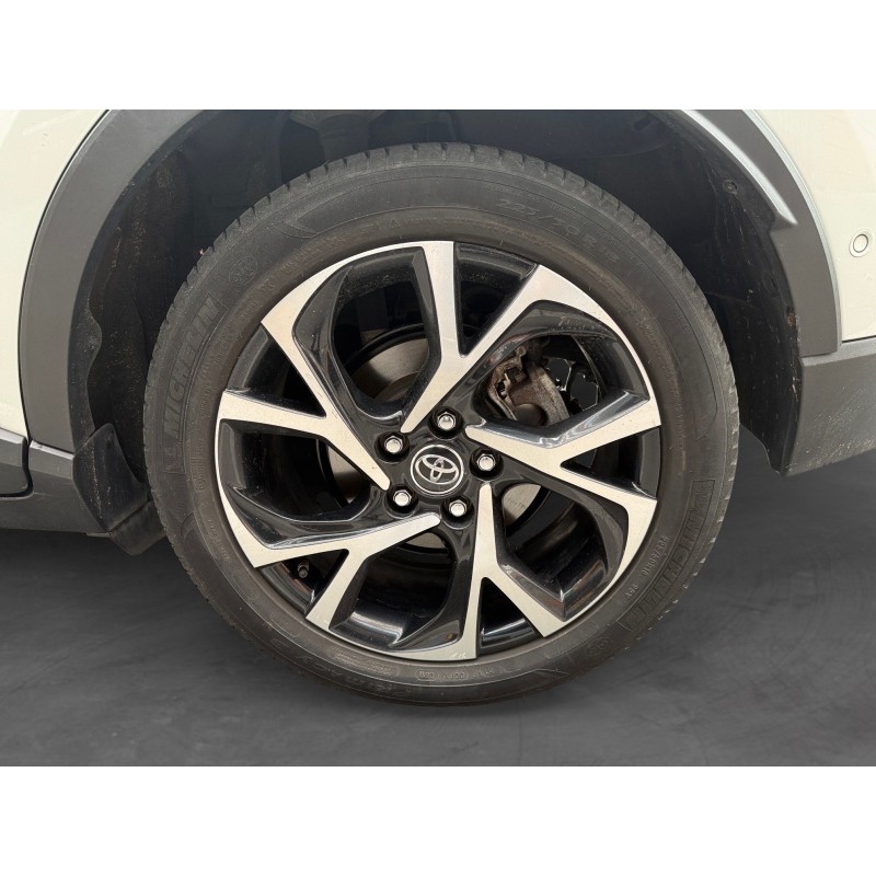 TOYOTA C-HR HYBRIDE 122h Graphic Entretiens Toyota Garantie constructeur
