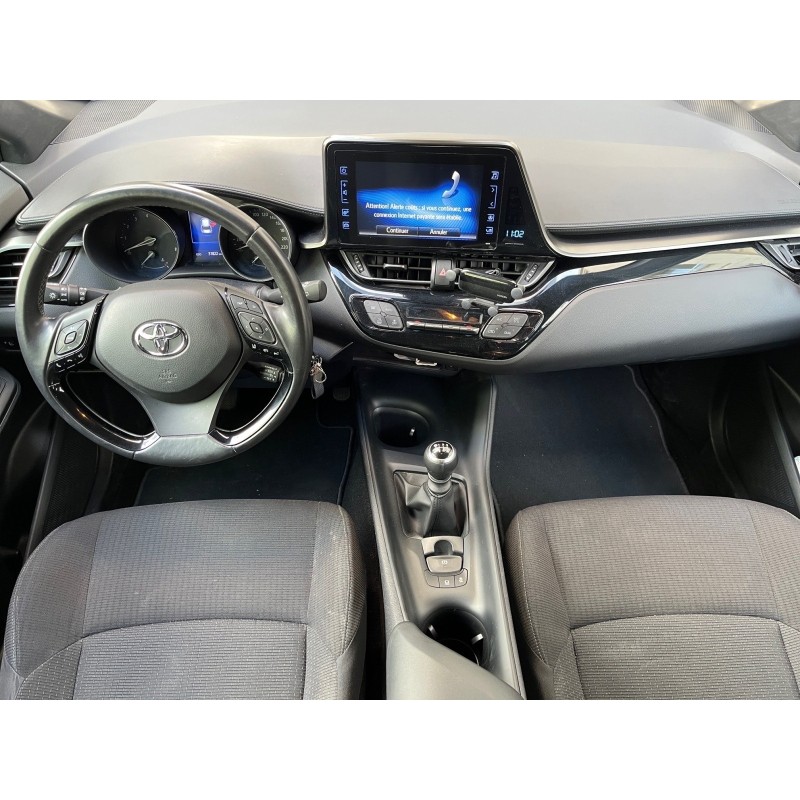 TOYOTA C-HR 1.2T 2WD Dynamic