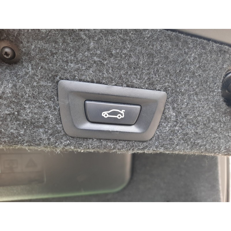 BMW SERIE 5 F10 535i xDrive 306ch  Luxe Full Options