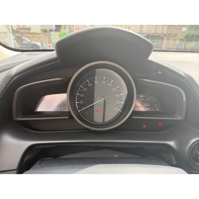 MAZDA MAZDA2 1.5L SKYACTIV-G 90ch Elegance ÉCRAN/SIÈGES CHAUFFANTS