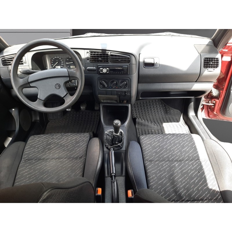 VOLKSWAGEN GOLF CABRIOLET 1.8i Coast