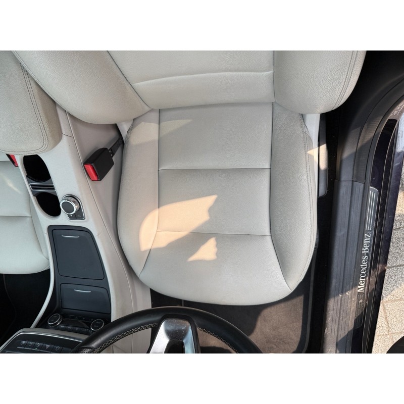 MERCEDES CLASSE CLA 180 Sensation  LED/ CAMERA DE RECUL/SELLERIE CUIR/