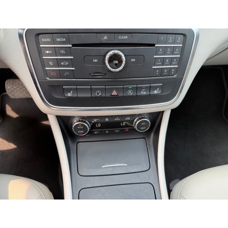 MERCEDES CLASSE CLA 180 Sensation  LED/ CAMERA DE RECUL/SELLERIE CUIR/