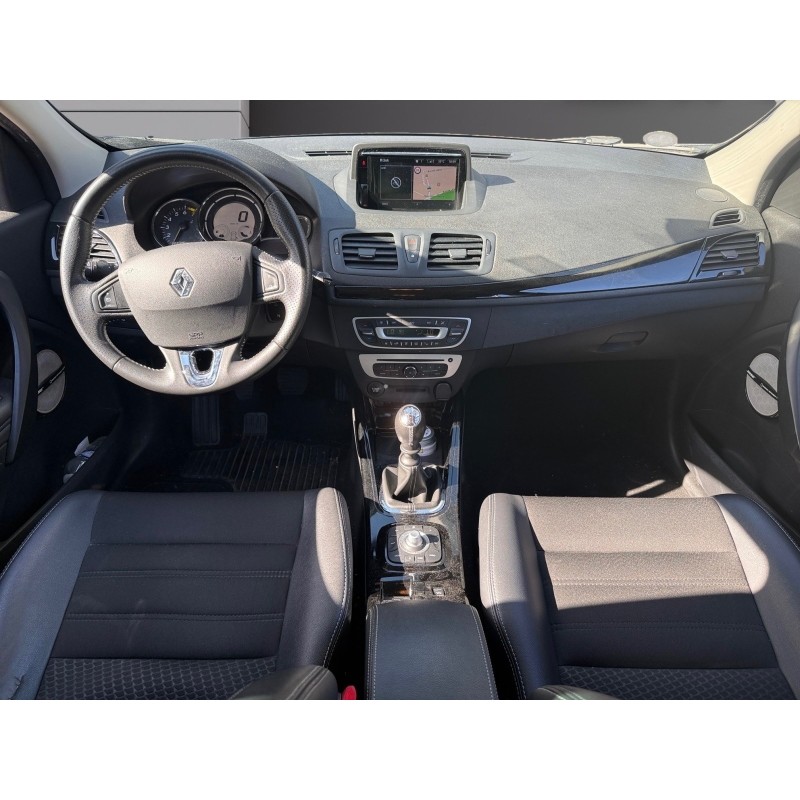 RENAULT MEGANE III BERLINE TCE 130 EnergY TRES BIEN ENTRETENUE/ EDITION BOSE/ GARANTIE 12 MOIS/ECRAN