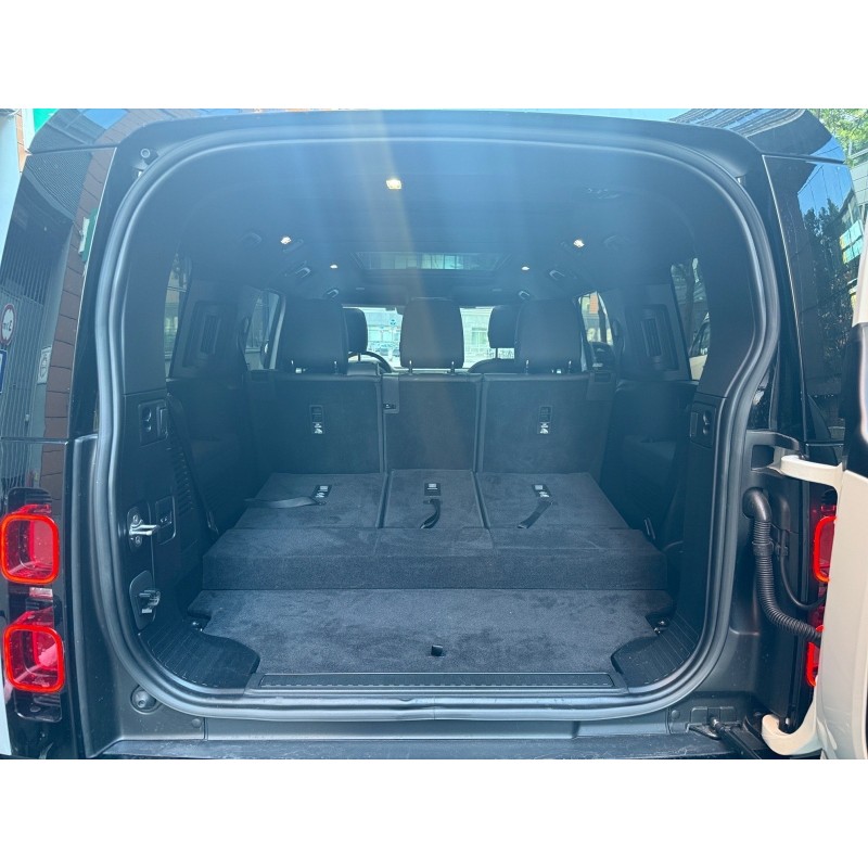 LAND ROVER DEFENDER 130 D250 MHEV BVA8 SE 8 Places Garantie 12 mois
