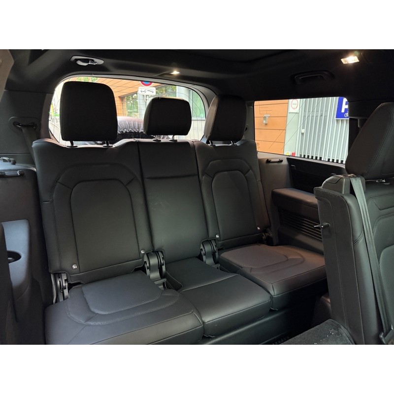 LAND ROVER DEFENDER 130 D250 MHEV BVA8 SE 8 Places Garantie 12 mois