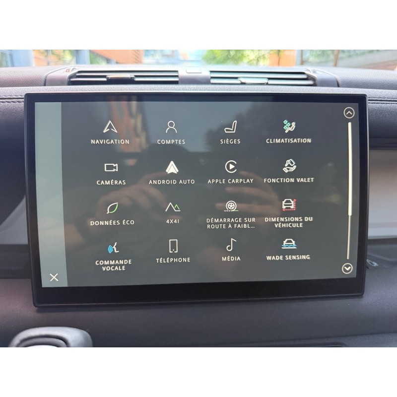 LAND ROVER DEFENDER 130 D250 MHEV BVA8 SE 8 Places Garantie 12 mois