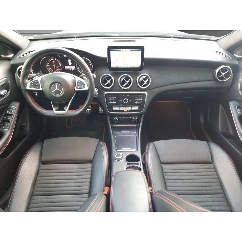 MERCEDES GLA 250 7-G DCT 2.0 211 CH Fascination Pack AMG  Harman kardon
