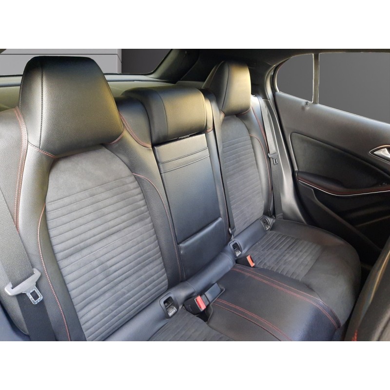 MERCEDES GLA 250 7-G DCT 2.0 211 CH Fascination Pack AMG  Harman kardon