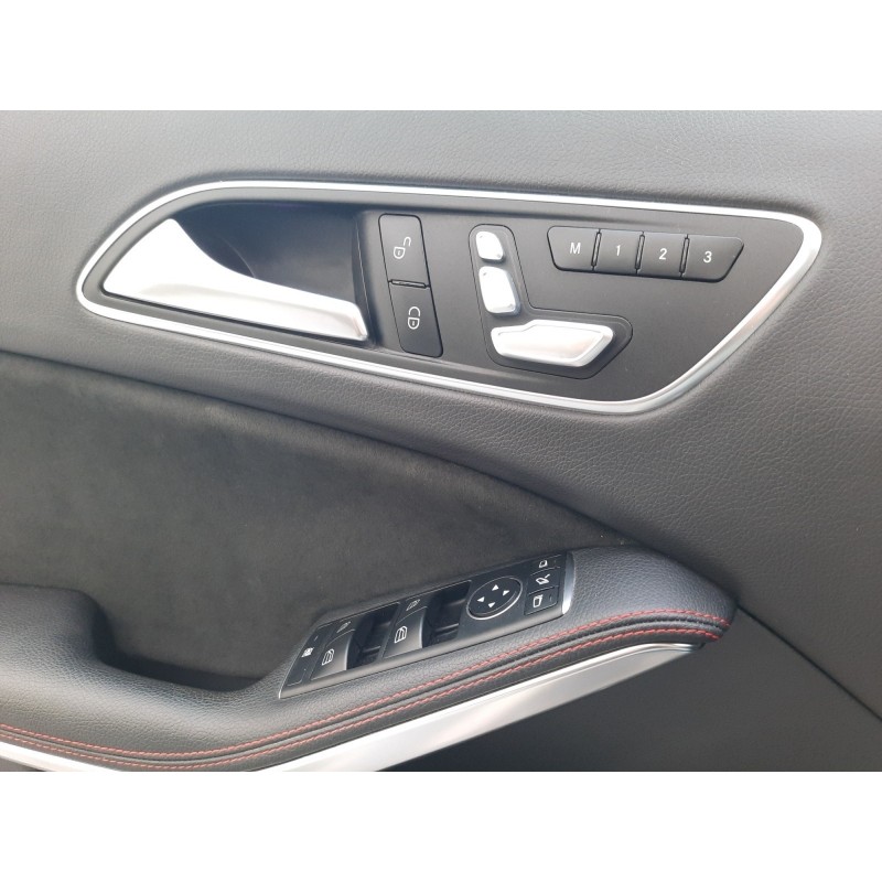 MERCEDES GLA 250 7-G DCT 2.0 211 CH Fascination Pack AMG  Harman kardon