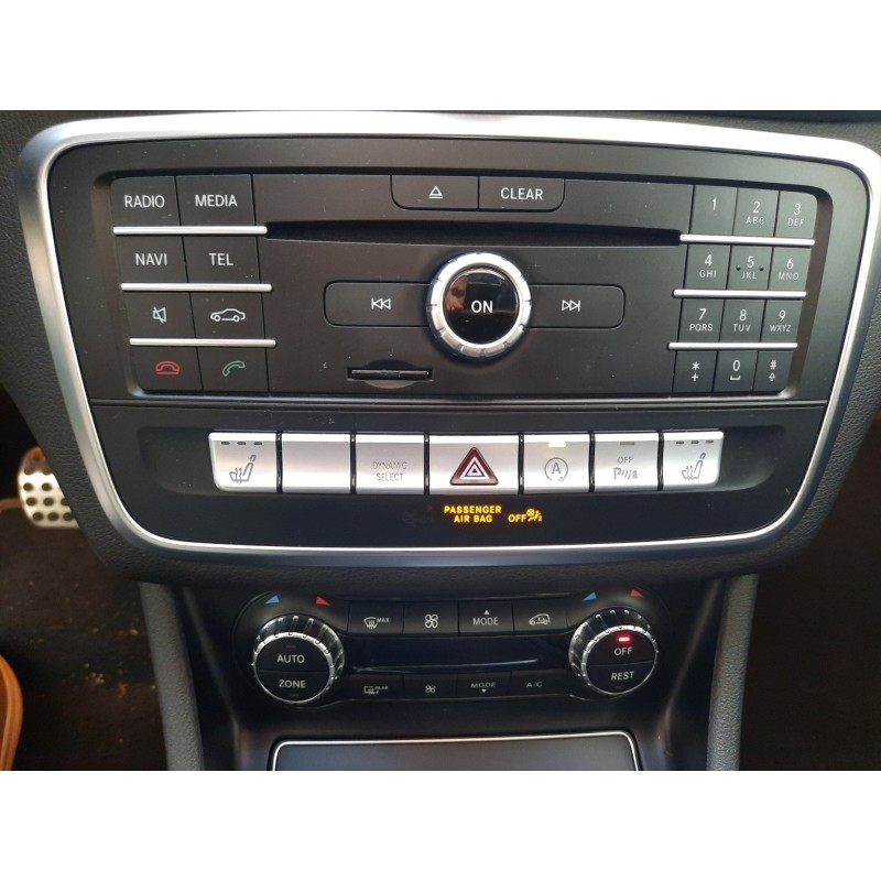 MERCEDES GLA 250 7-G DCT 2.0 211 CH Fascination Pack AMG  Harman kardon